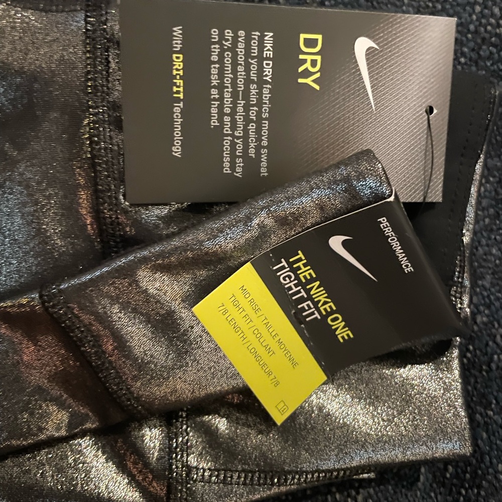 Nike Dry Womens Leggings